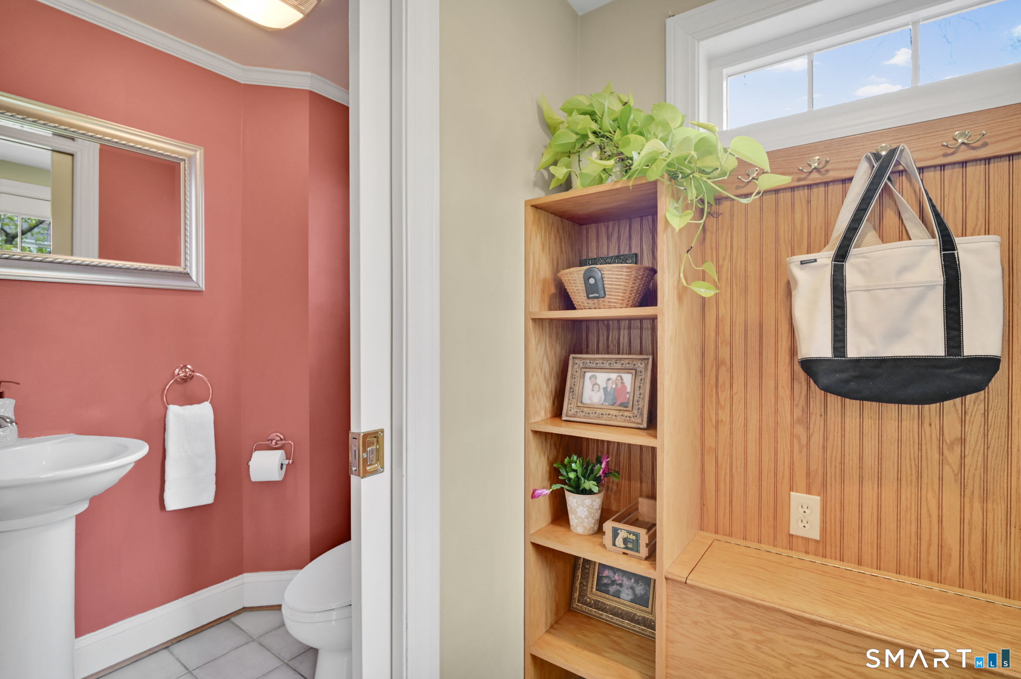 219 Auburn Road West Hartford, CT 06119 - Photo 15 of 38