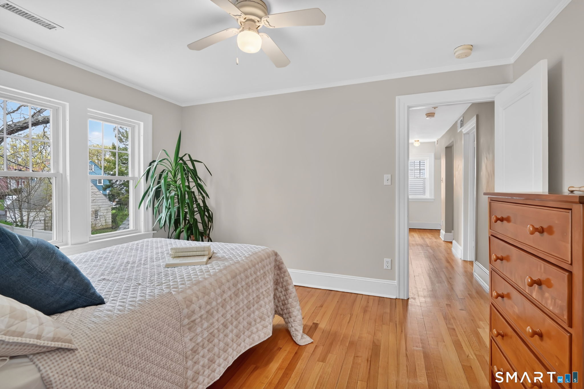 219 Auburn Road West Hartford, CT 06119 - Photo 23 of 38