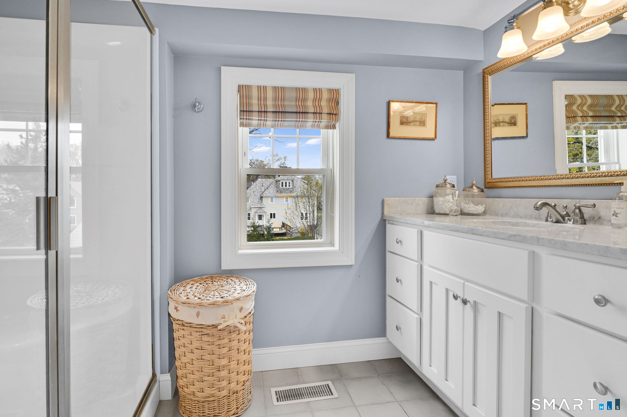 219 Auburn Road West Hartford, CT 06119 - Photo 31 of 38