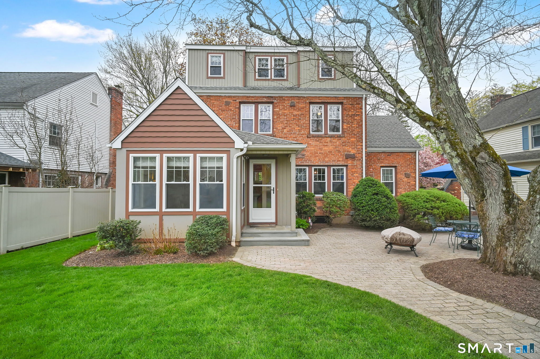 219 Auburn Road West Hartford, CT 06119 - Photo 33 of 38