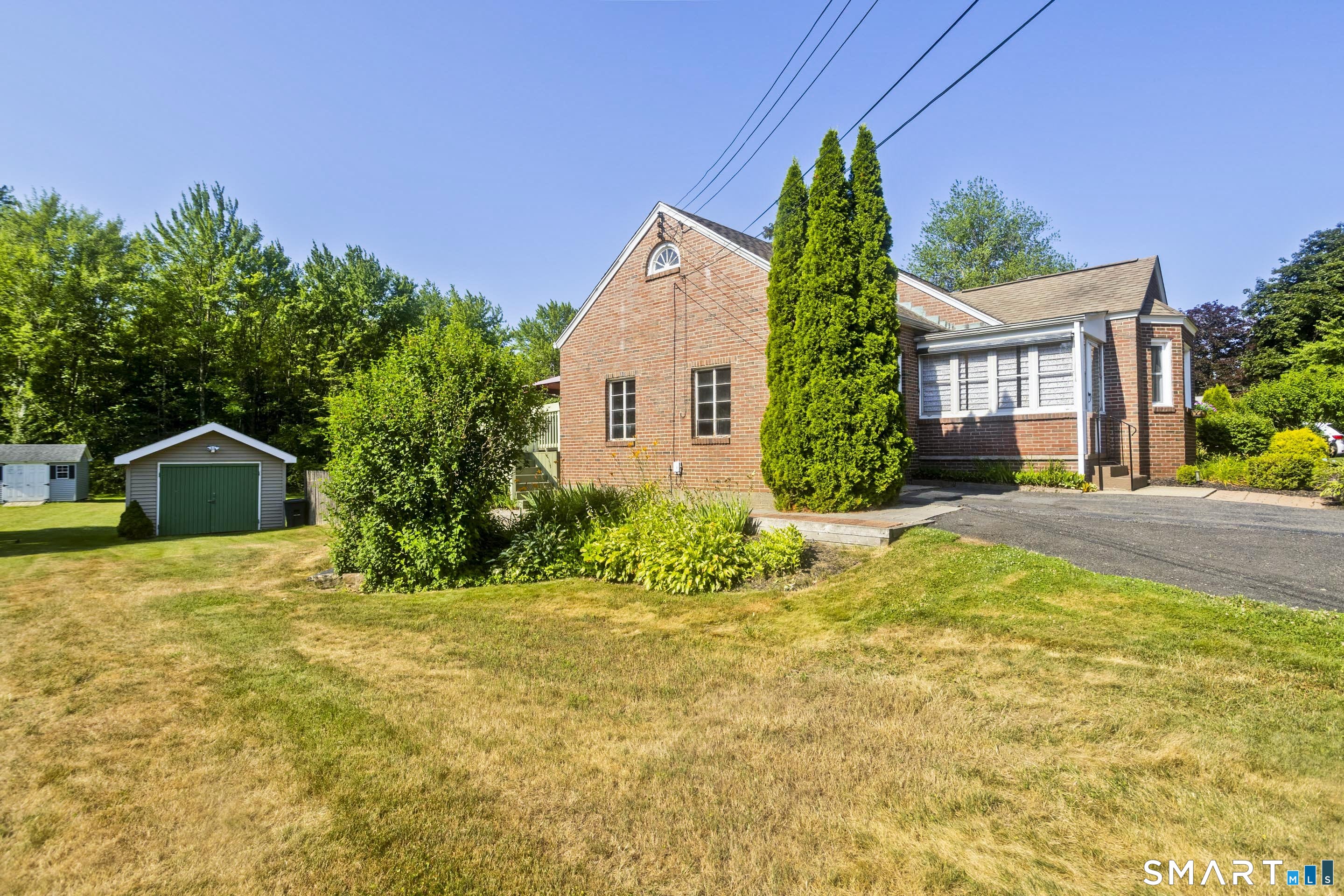 4 Third Street Enfield, CT 06082 - Photo 4 of 37