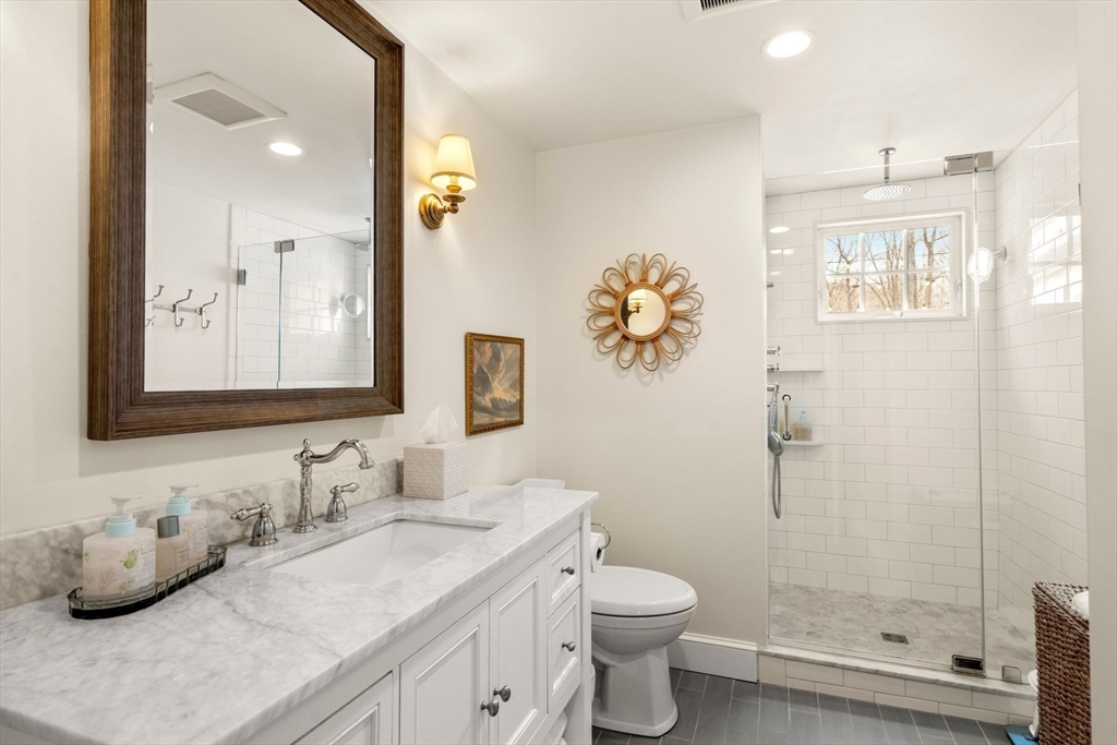386 Country Way Scituate, MA 02066 - Photo 25 of 41