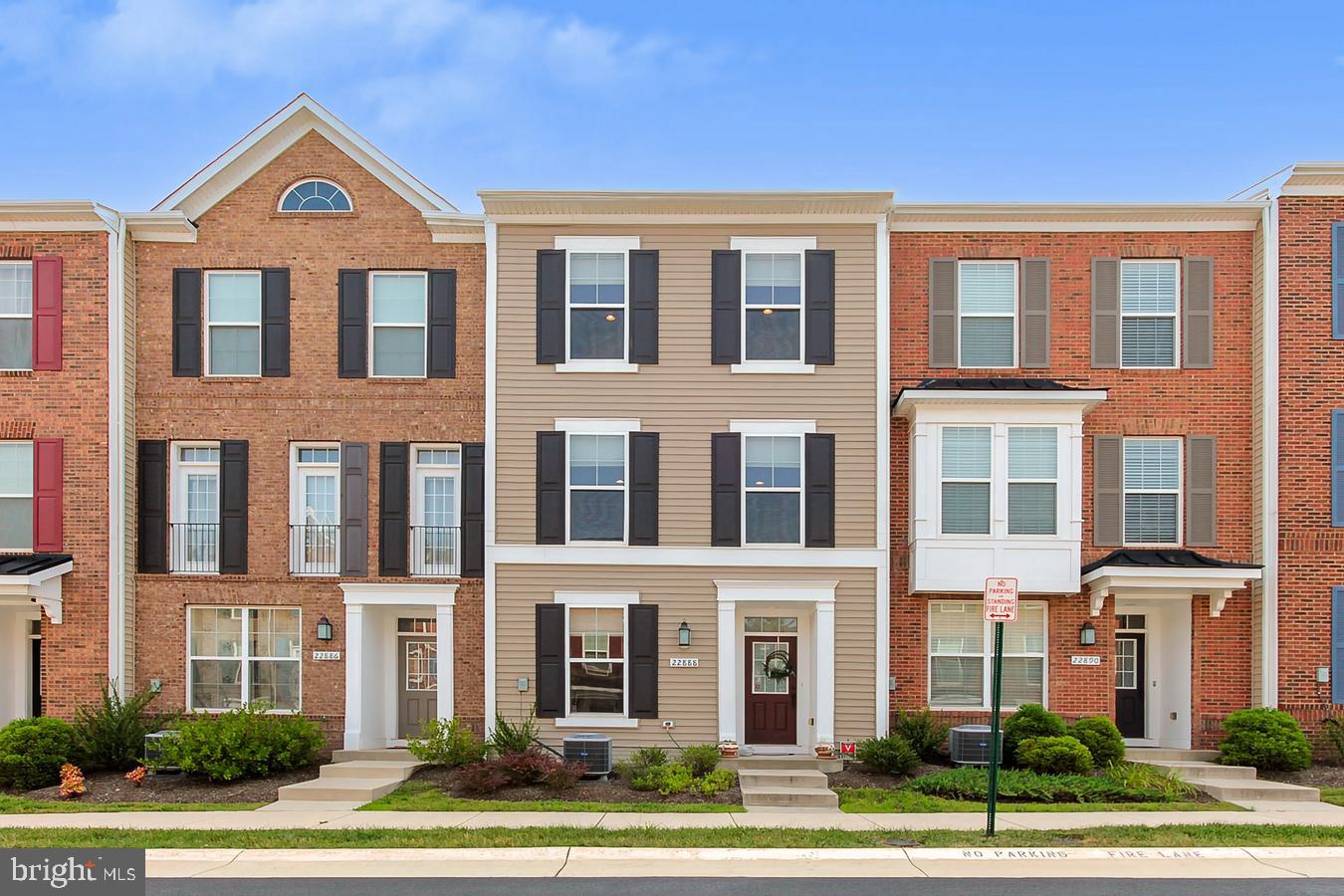 22888 Eileen Square Sterling, VA 20166 - Photo 1 of 35