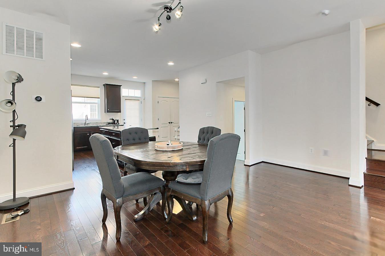 22888 Eileen Square Sterling, VA 20166 - Photo 12 of 35