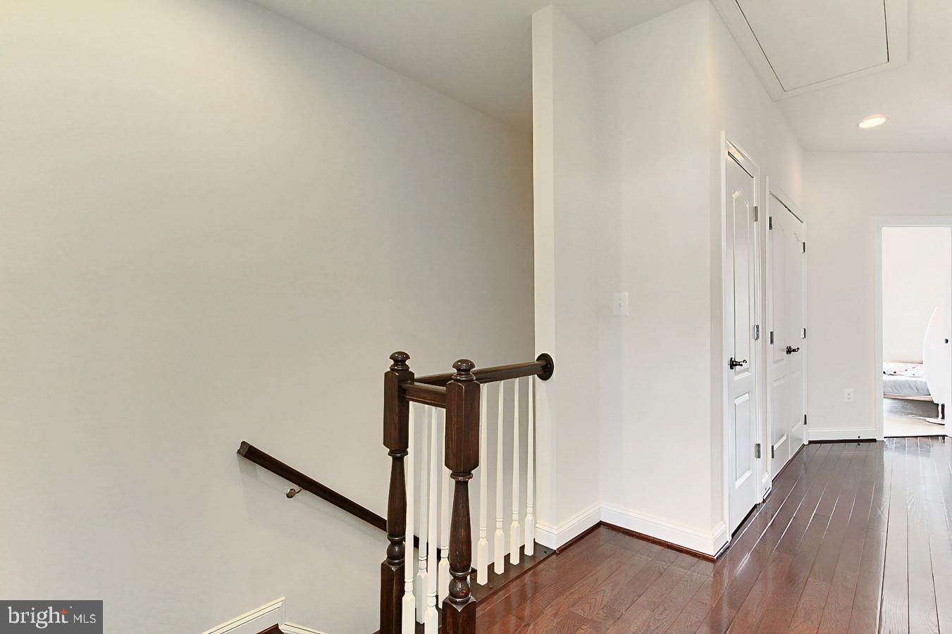 22888 Eileen Square Sterling, VA 20166 - Photo 18 of 35