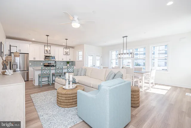 $899,000 | 9103 Coastal Highway, Ocean City, MD 21842