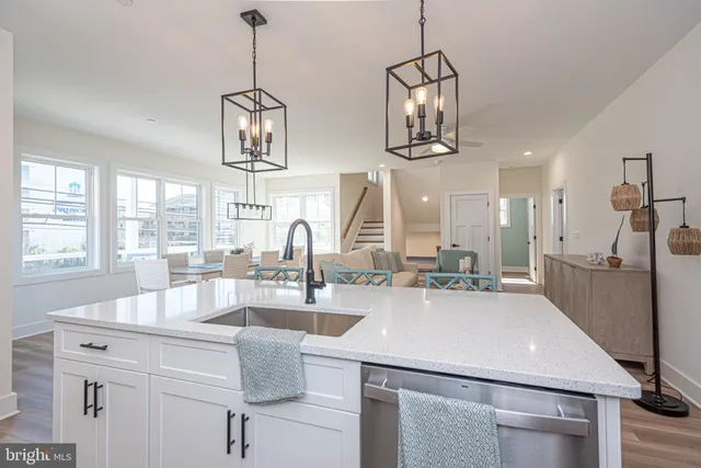 $899,000 | 9103 Coastal Highway, Ocean City, MD 21842