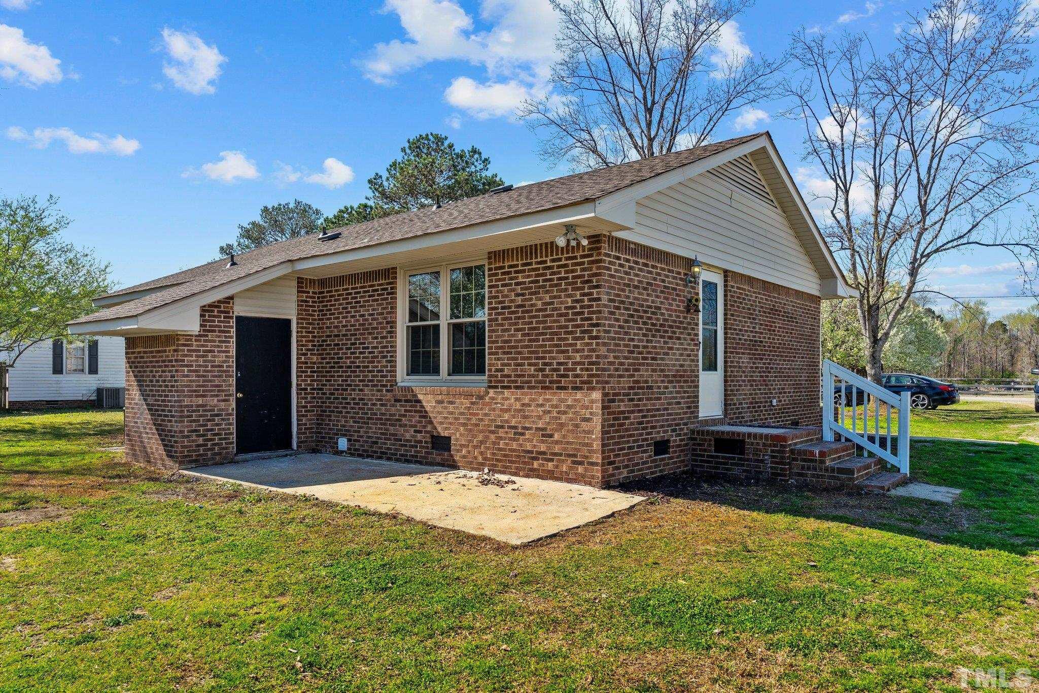 2805 Old Stage Road South Erwin, NC 28339 - Photo 29 of 35 Gallery Image 29