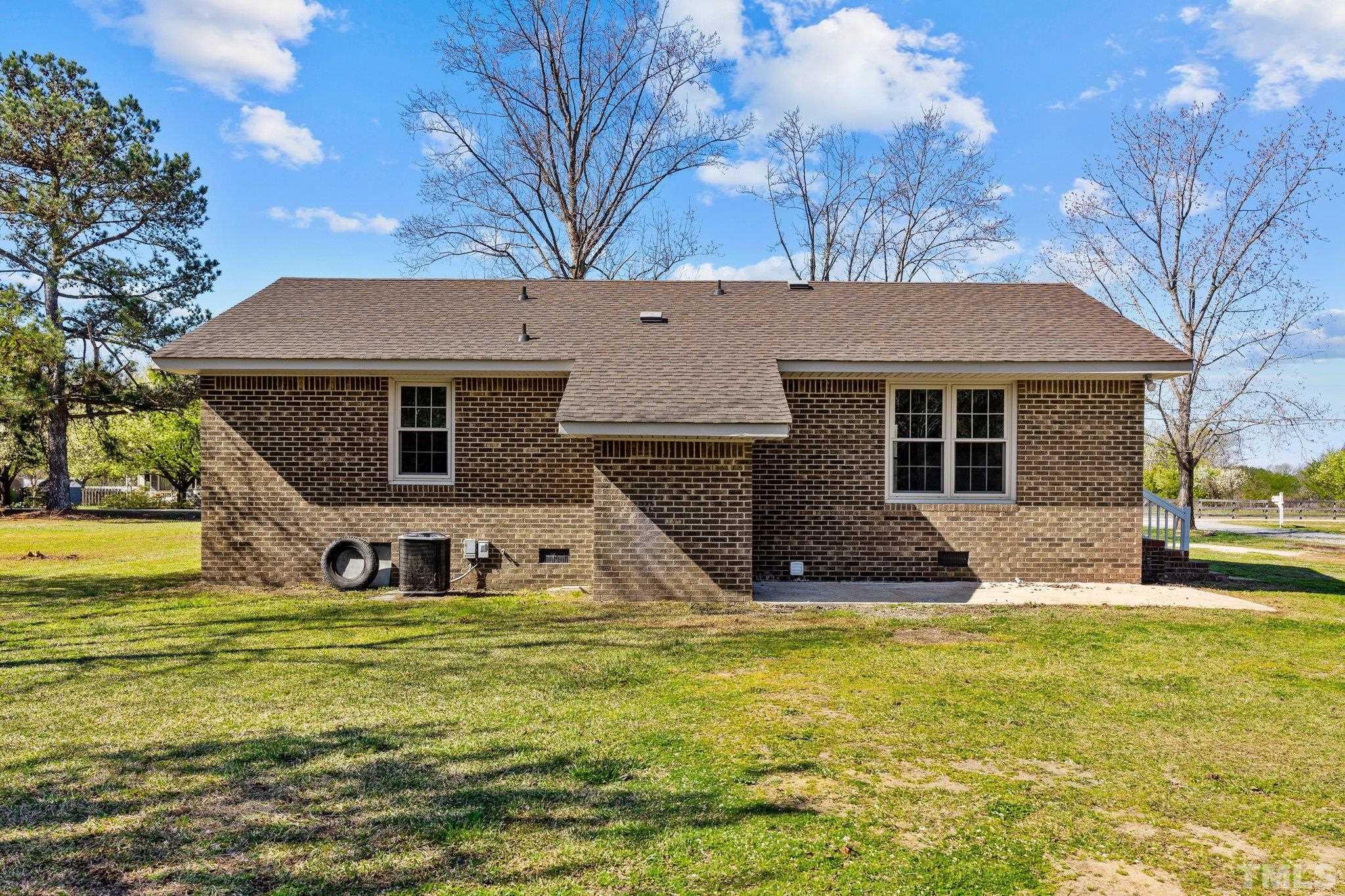 2805 Old Stage Road South Erwin, NC 28339 - Photo 32 of 35 Gallery Image 32