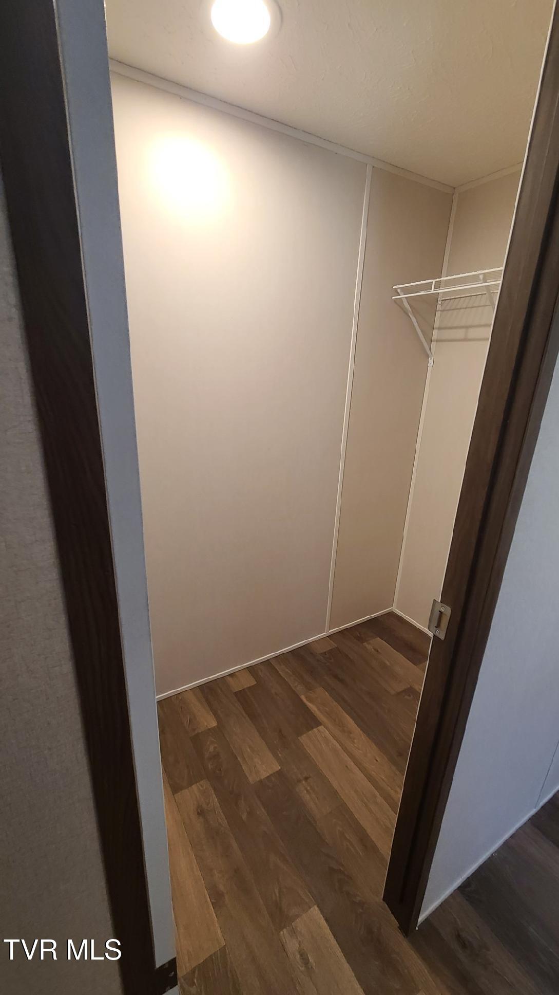 257 Bellebrook Road Bristol, TN 37620 - Photo 12 of 13 CLOSET