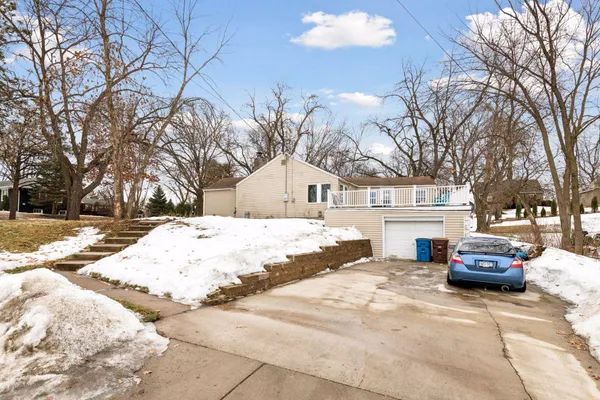$285,900 | 5749 Grandview Boulevard, Mound, MN 55364