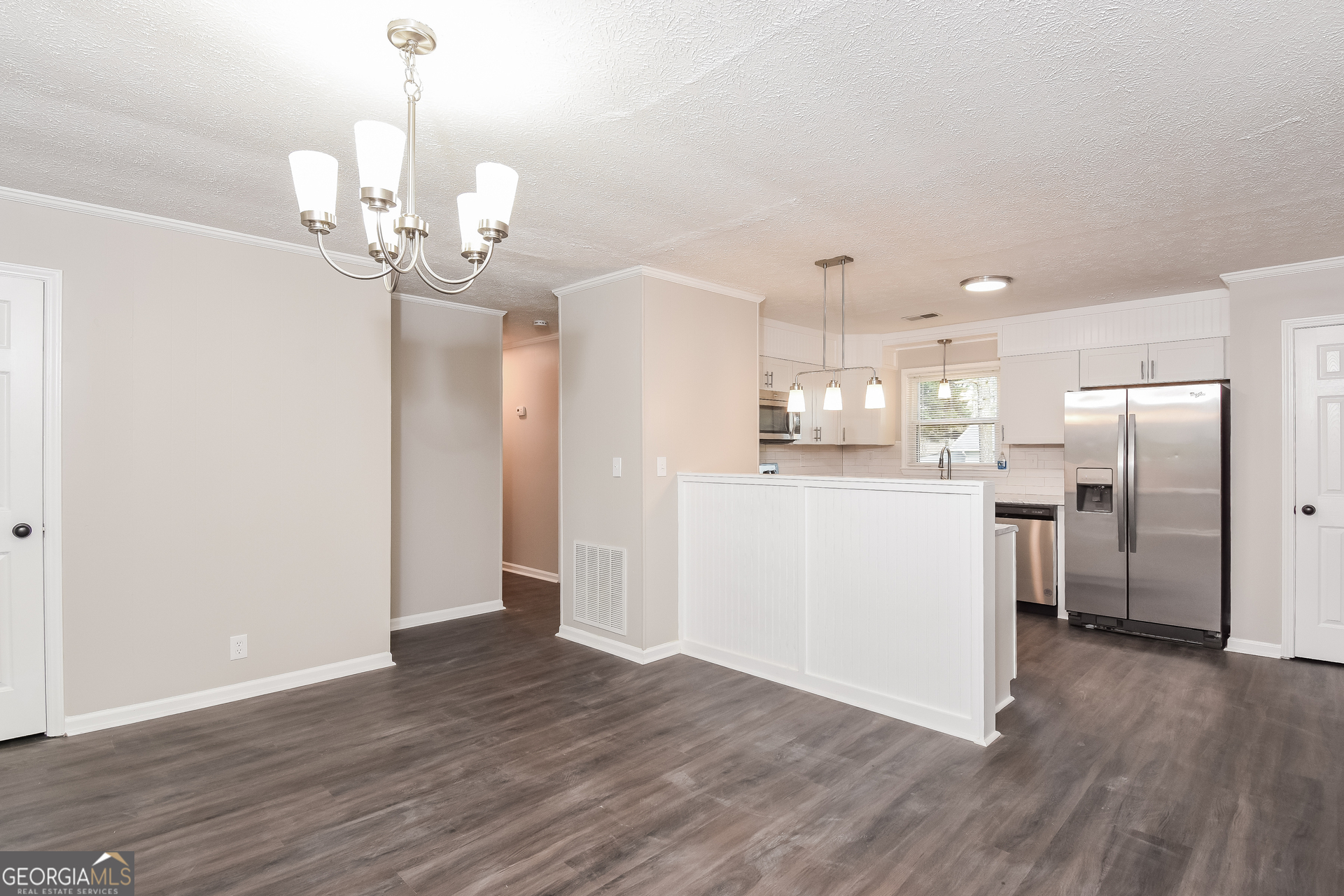 19 Sioux Road Northeast Cartersville, GA 30121 - Photo 5 of 16