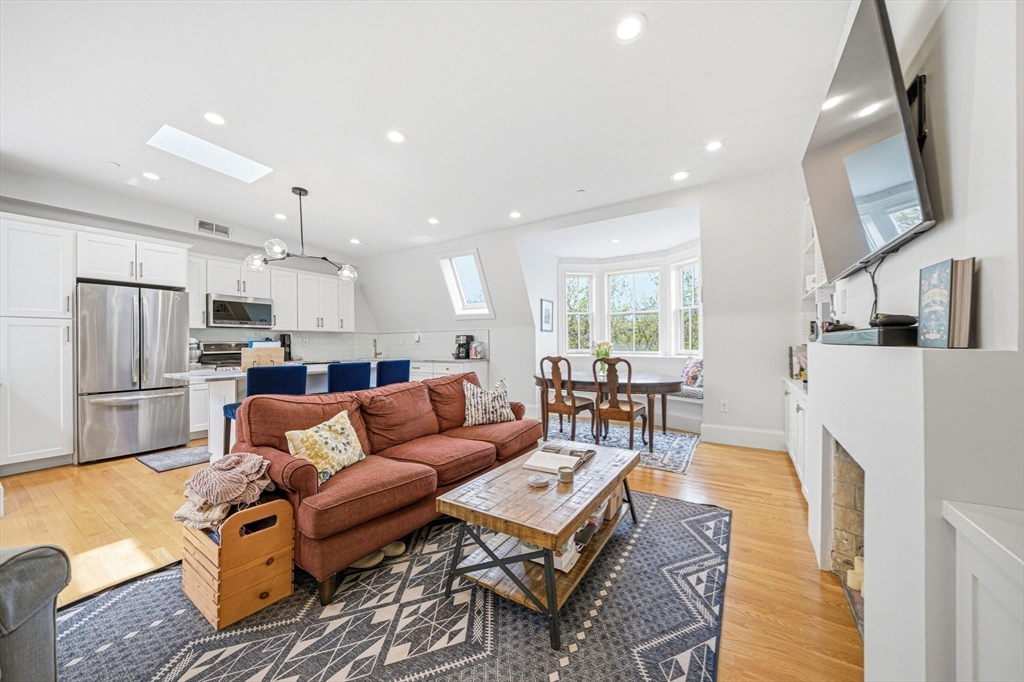 25 Worcester Square, Unit 5 Boston, MA 02118 - Photo 10 of 23