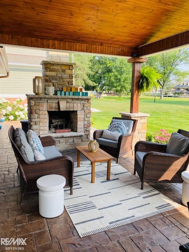33885 Schneider Road Chesterfield, MI 48047 - Photo 25 of 32
