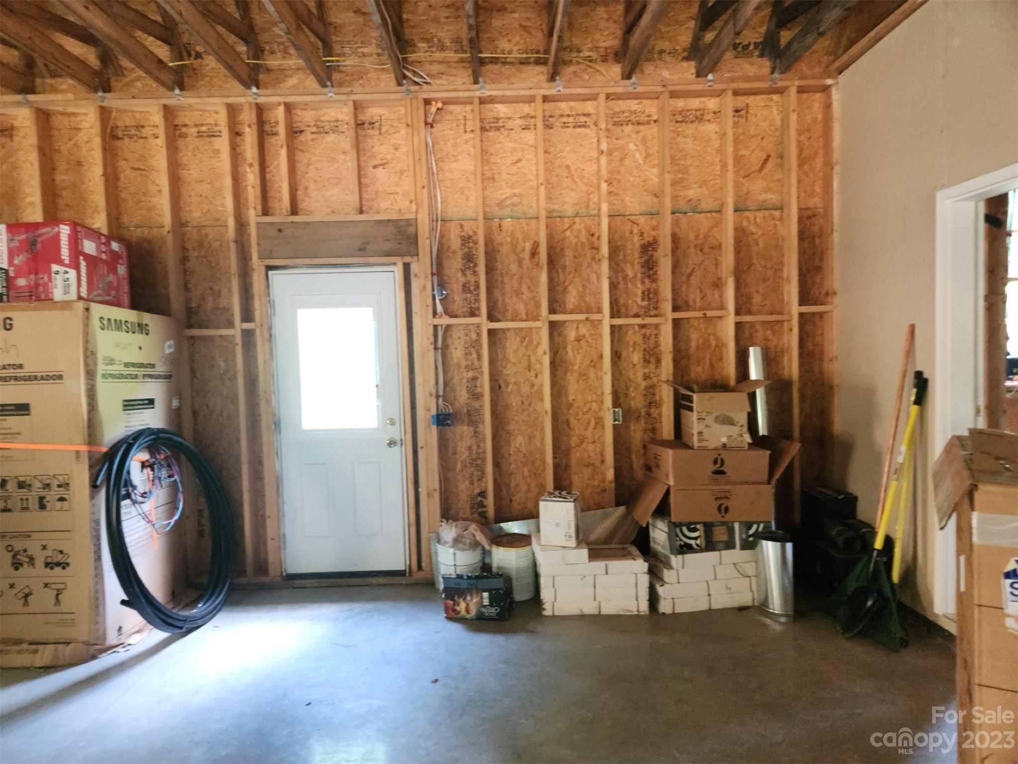 134 Lake George Road, Unit 969 & 970 Old Fort, NC 28762 - Photo 7 of 28 a view of a room with gym equipment