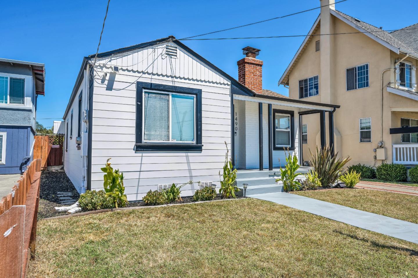 1490 Plaza Drive San Leandro, CA 94578 - Photo 35 of 39 a front view of a house with a yard