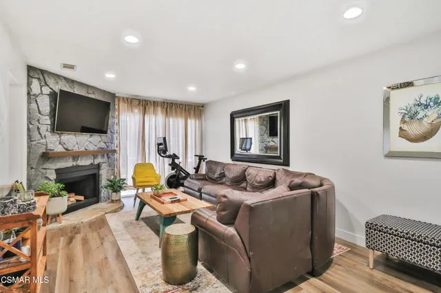 $619,000 | 15155 Marquette Street, Unit A, Moorpark, CA 93021