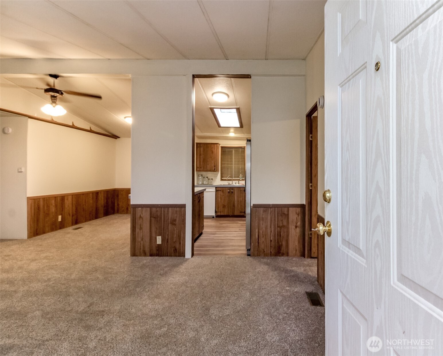 14118 72nd Street East Sumner, WA 98390 - Photo 3 of 38