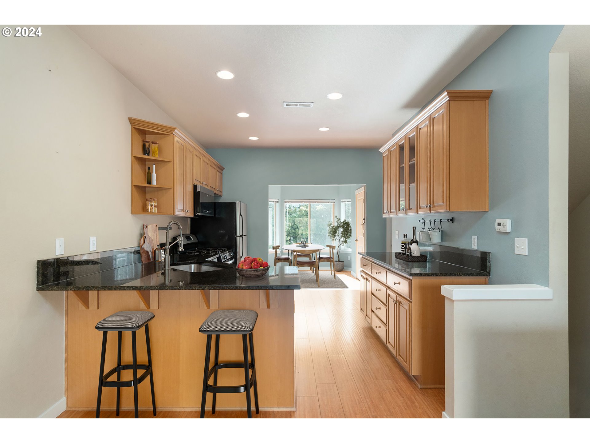 10450 Southwest Akilean Terrace, Unit 45 Portland, OR 97223 - Photo 11 of 37 Kitchen