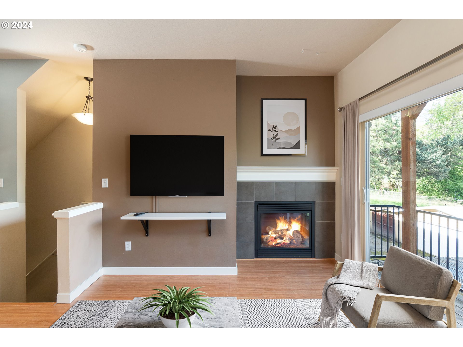 10450 Southwest Akilean Terrace, Unit 45 Portland, OR 97223 - Photo 20 of 37 Living Room