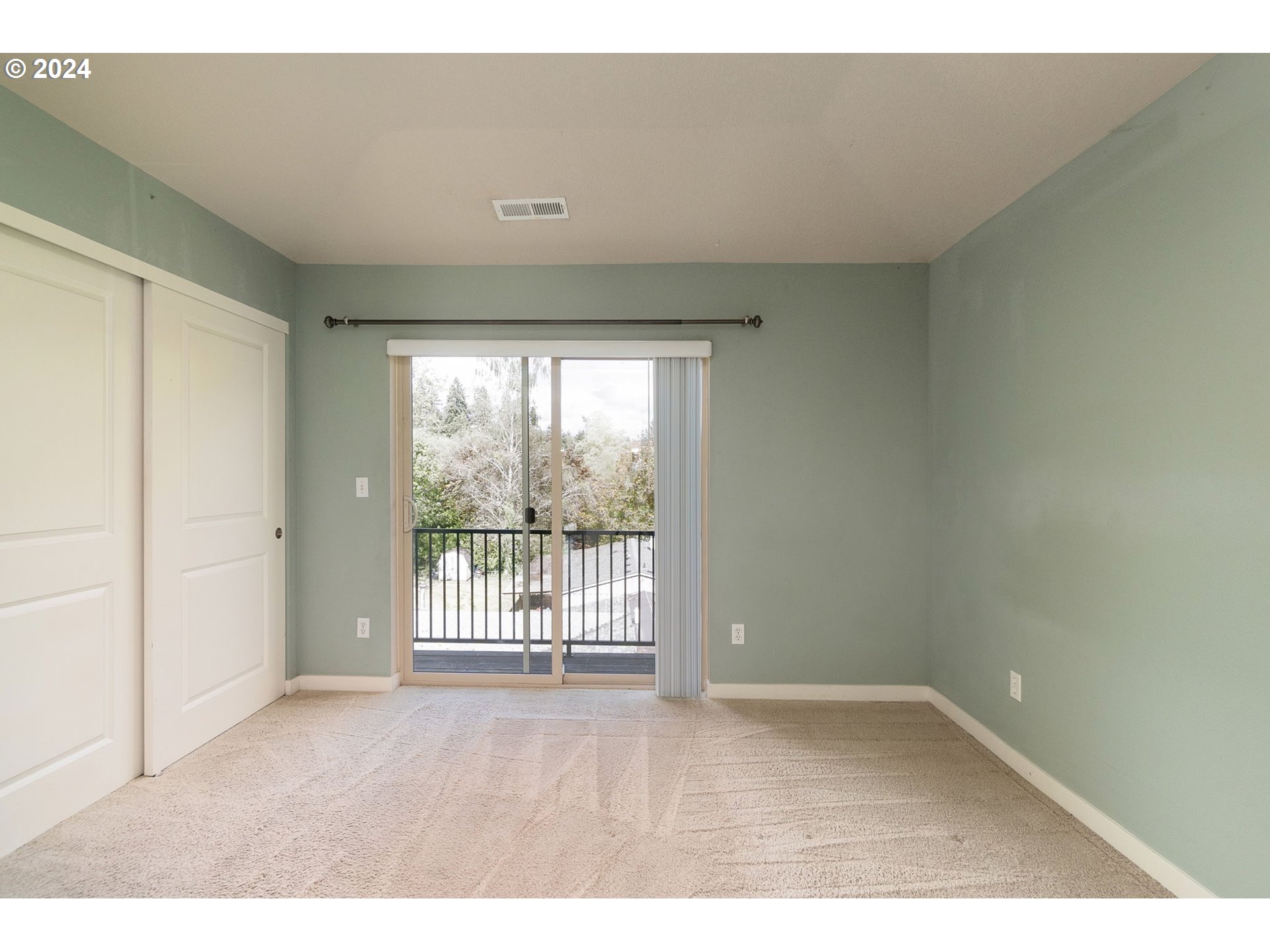 10450 Southwest Akilean Terrace, Unit 45 Portland, OR 97223 - Photo 27 of 37