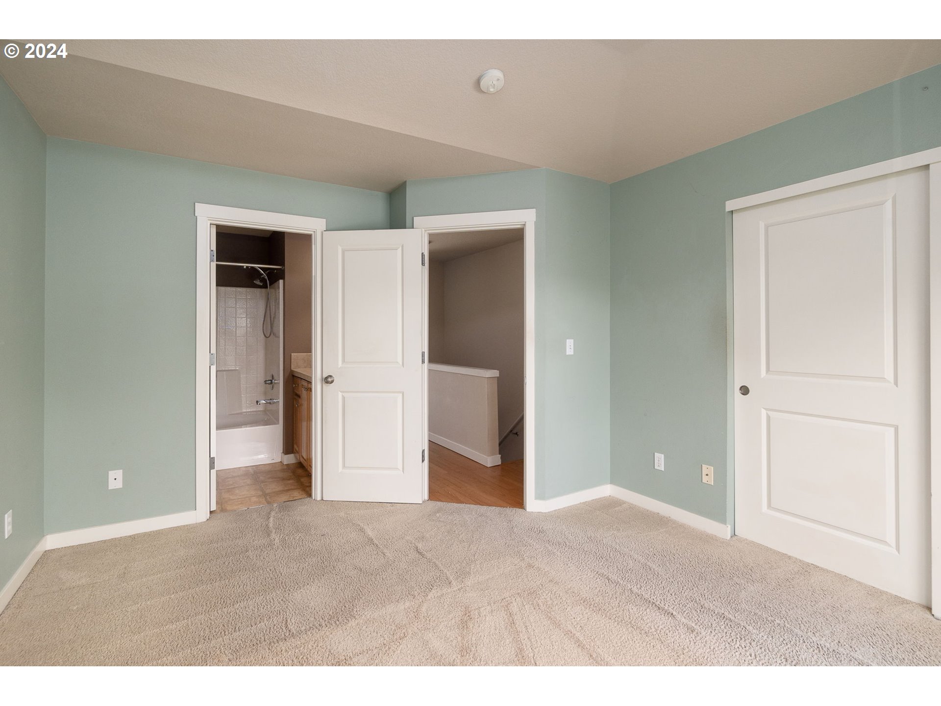 10450 Southwest Akilean Terrace, Unit 45 Portland, OR 97223 - Photo 28 of 37