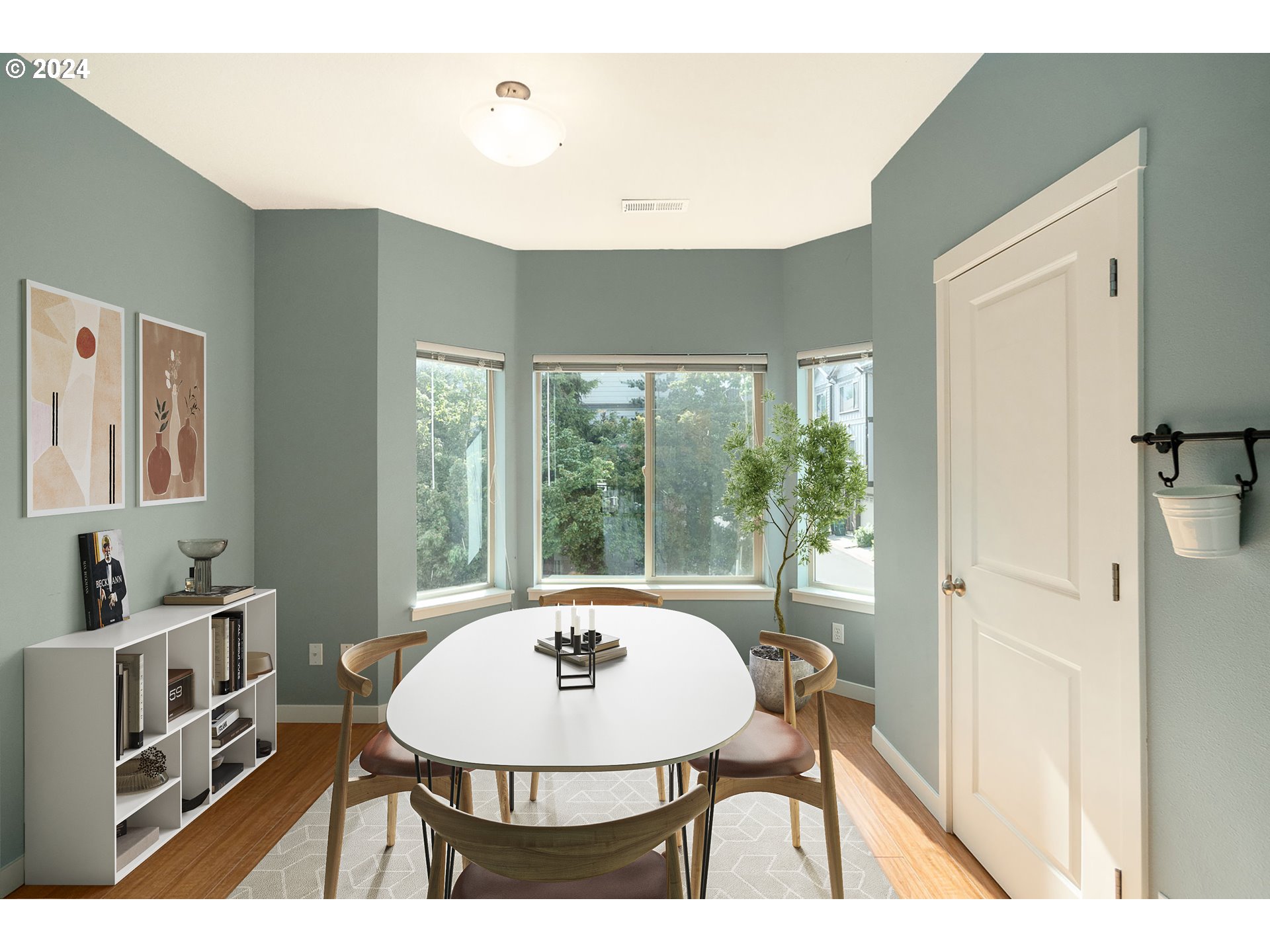 10450 Southwest Akilean Terrace, Unit 45 Portland, OR 97223 - Photo 9 of 37 Dining Room