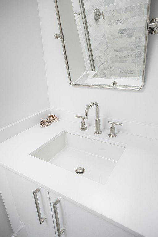 10 Gloucester Street, Unit PH Boston, MA 02115 - Photo 13 of 19