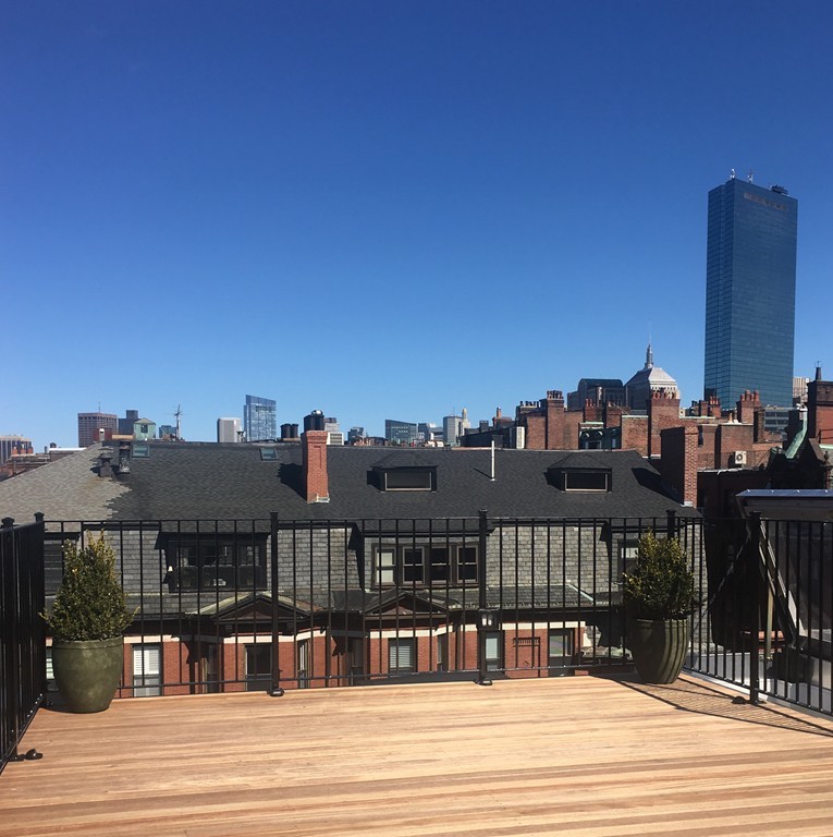 10 Gloucester Street, Unit PH Boston, MA 02115 - Photo 19 of 19