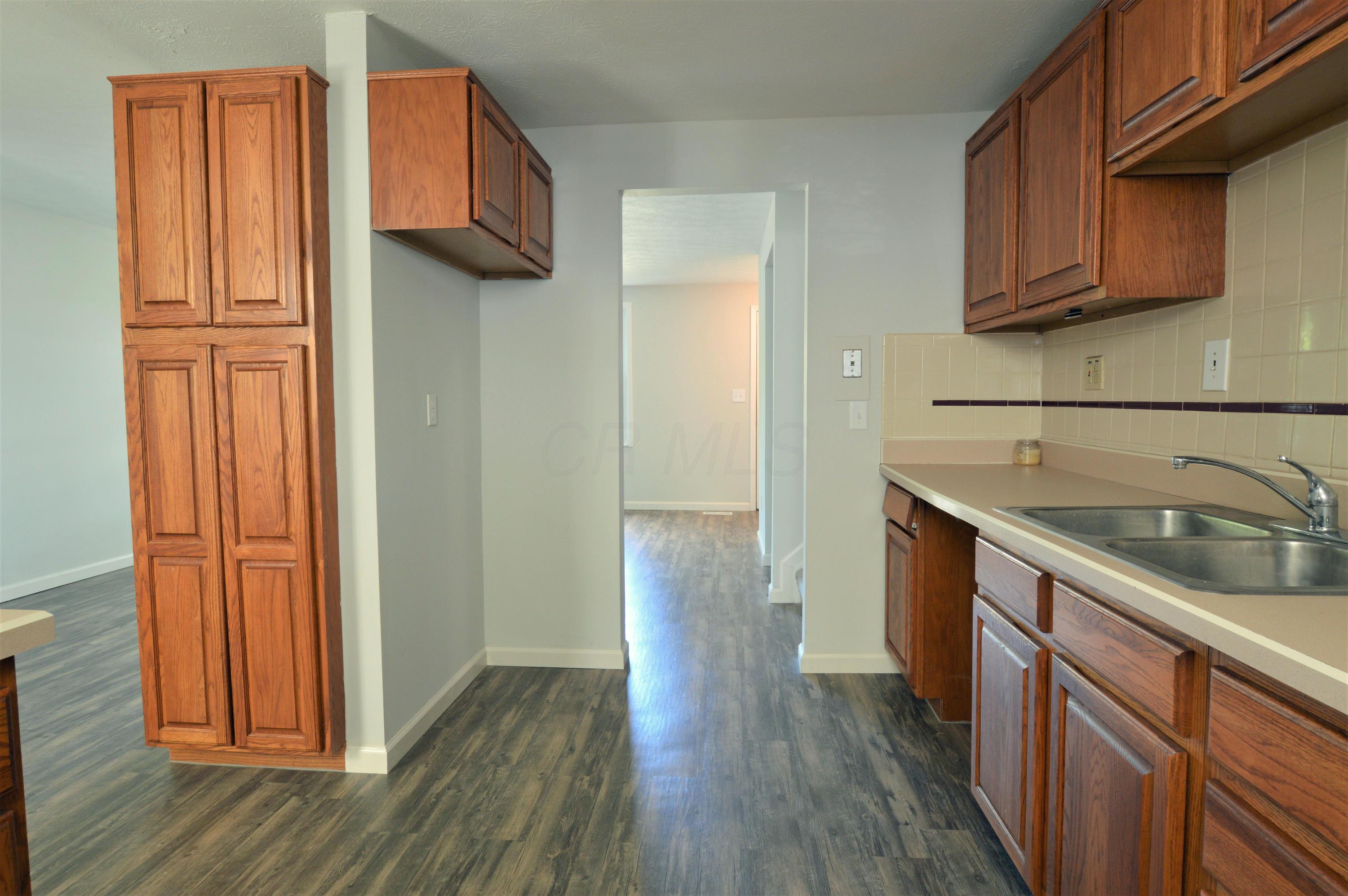 5855 Cairo Road Westerville, OH 43081 - Photo 7 of 23 Gallery Image 7