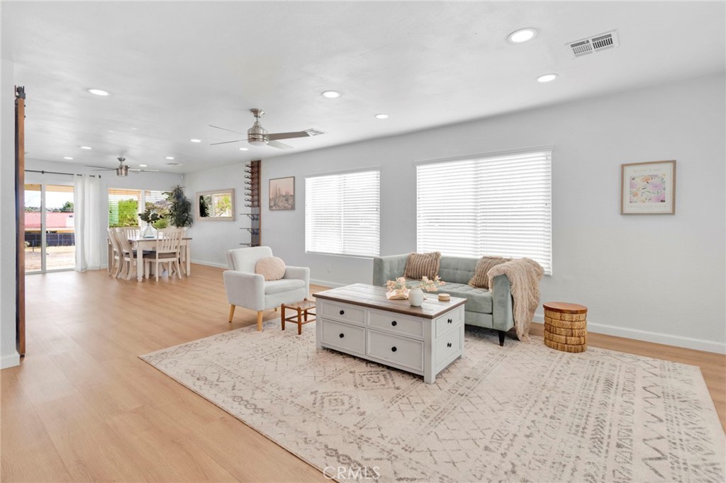 19140 Lenca Road Apple Valley, CA 92307 - Photo 4 of 52