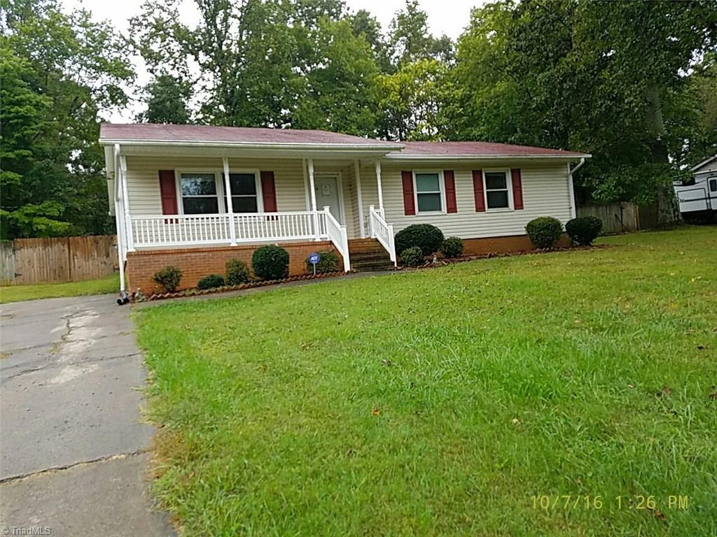 9112 Huntsman Road Kernersville, NC 27284 - Photo 2 of 13 Gallery Image 2