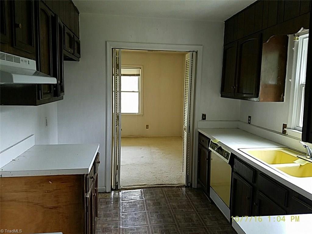 9112 Huntsman Road Kernersville, NC 27284 - Photo 7 of 13 Gallery Image 7