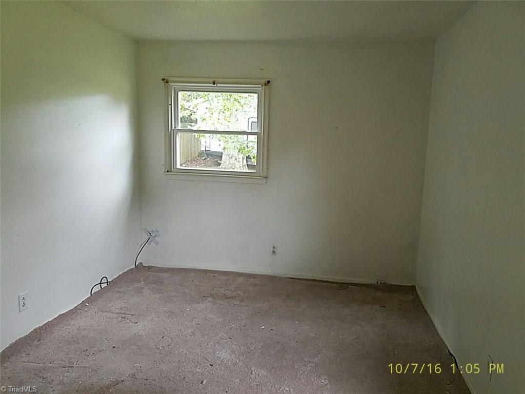 9112 Huntsman Road Kernersville, NC 27284 - Photo 9 of 13 Gallery Image 9