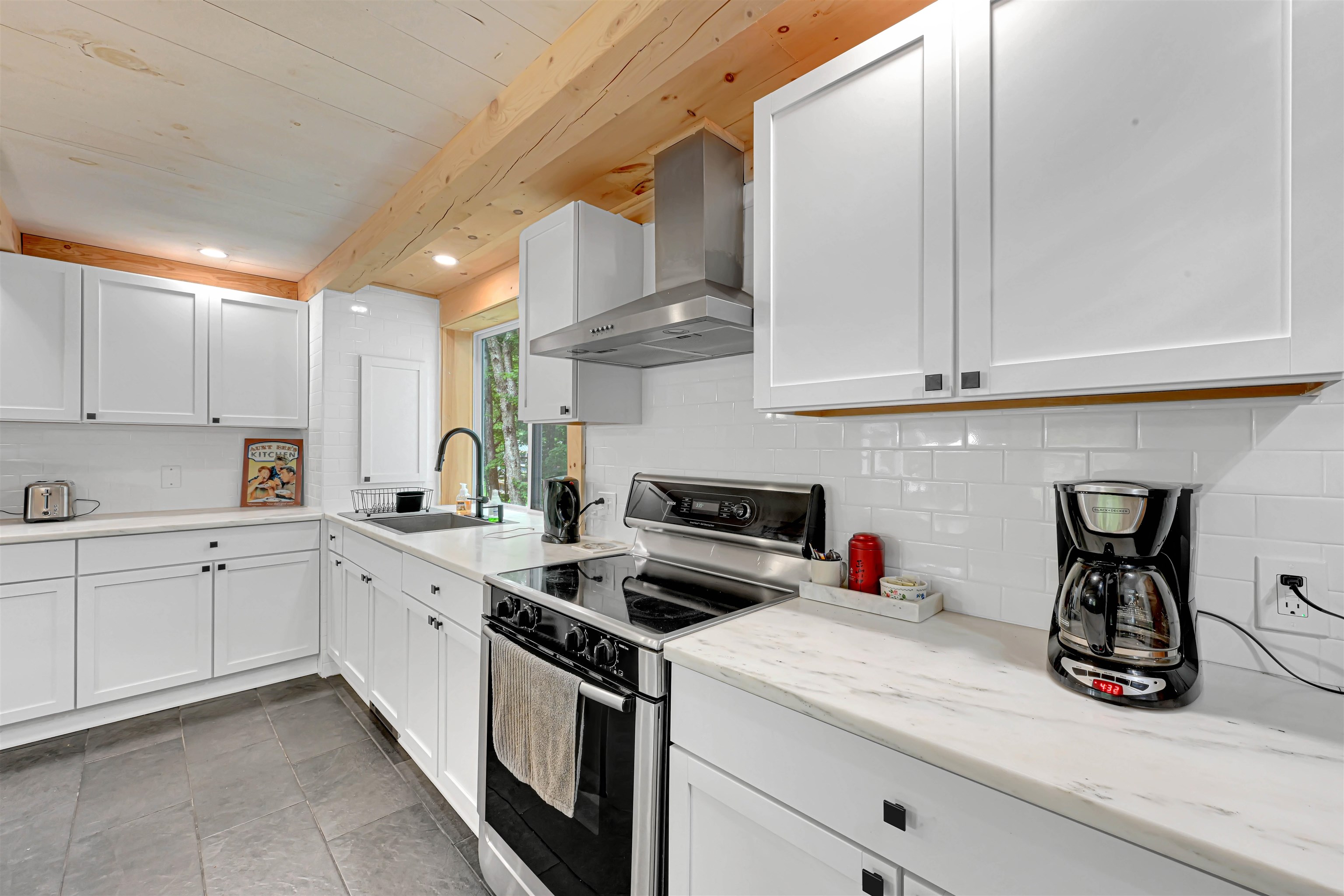 275 Chittenden Road Chittenden, VT 05737 - Photo 4 of 60
