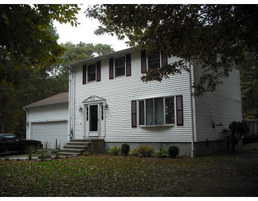 592 Reed Street Swansea, MA 02777 - Photo 1 of 6 Gallery Image 1
