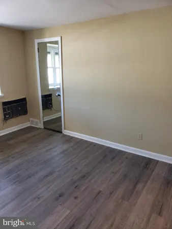 $99,000 | 208 Marks Avenue, Darby, PA 19023