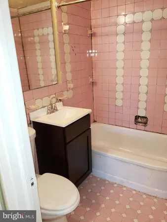 $99,000 | 208 Marks Avenue, Darby, PA 19023