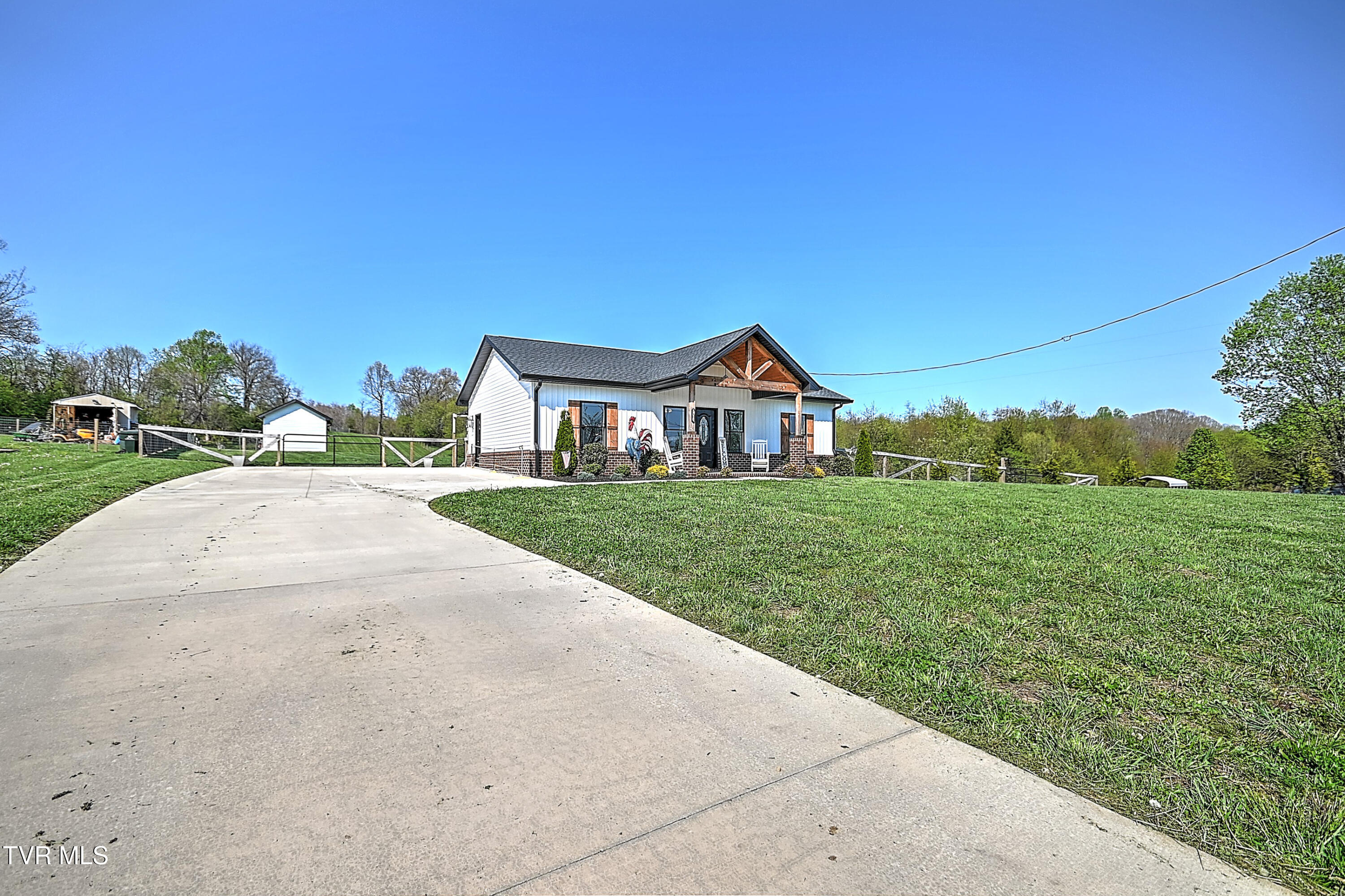 3451 Milburnton Road Limestone, TN 37681 - Photo 1 of 83 3451 Milburnton KW