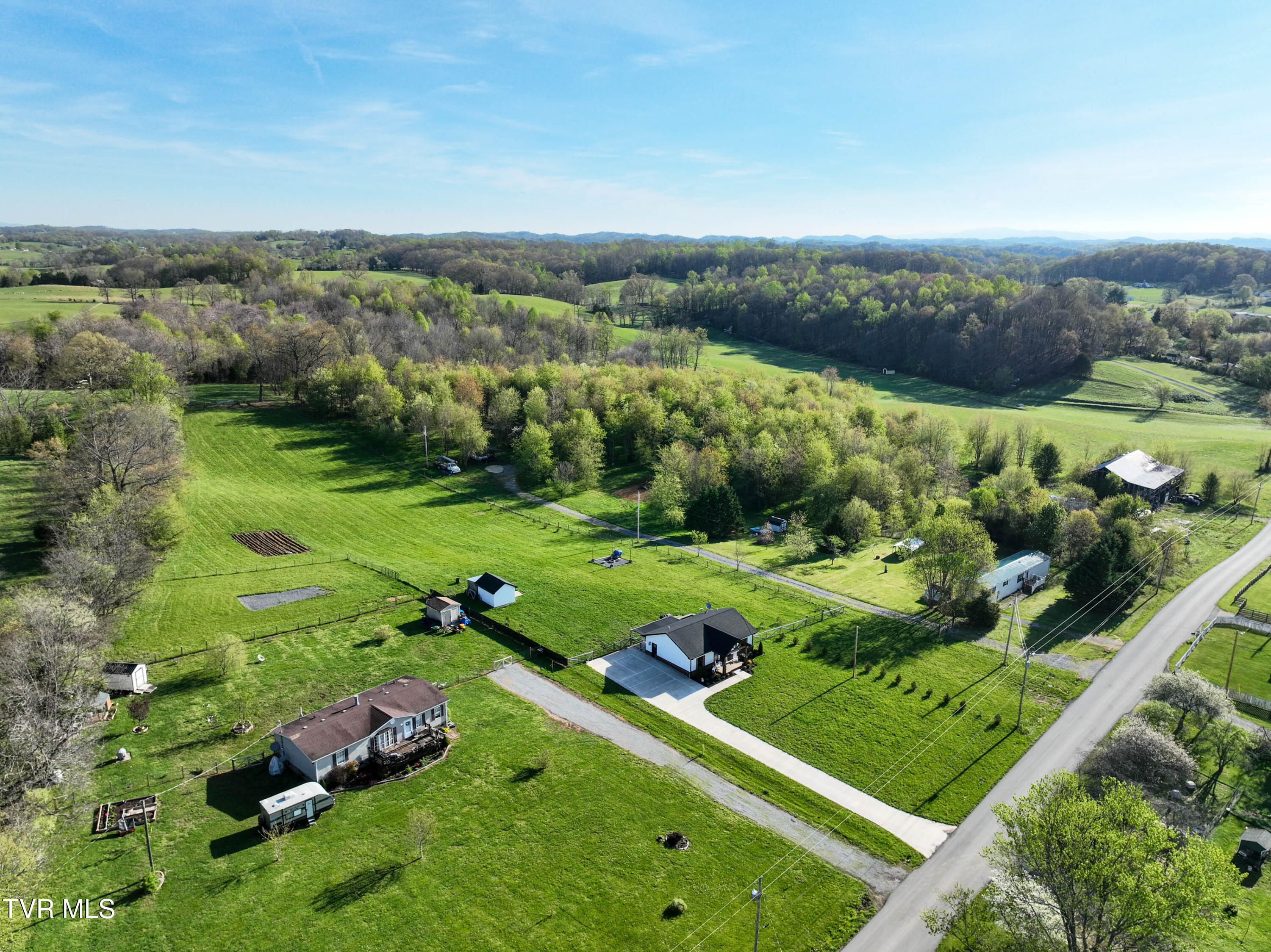 3451 Milburnton Road Limestone, TN 37681 - Photo 60 of 83 3451 Milburnton Rd Drone WHITE-11