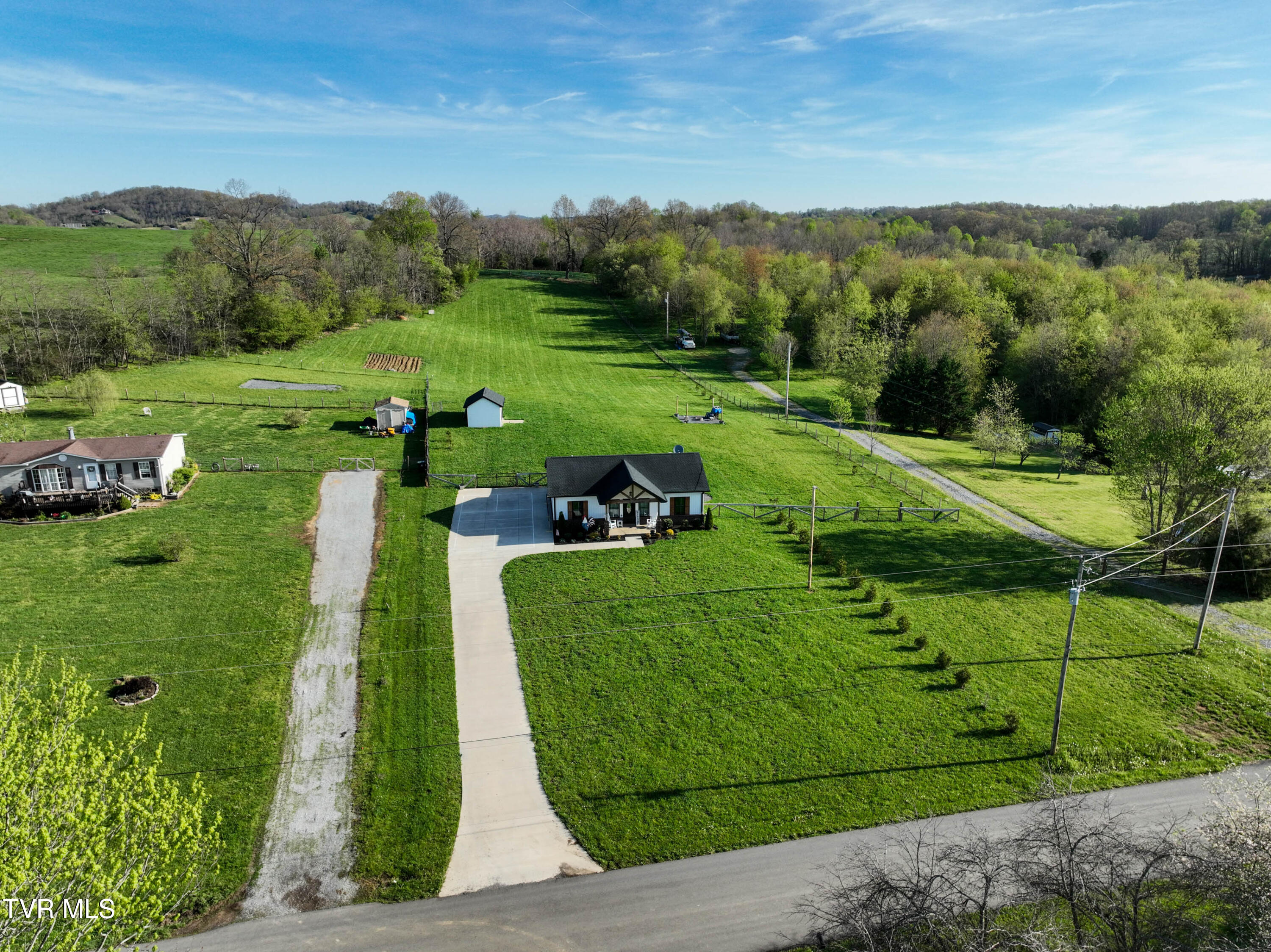 3451 Milburnton Road Limestone, TN 37681 - Photo 73 of 83 3451 Milburnton Rd Drone WHITE-25