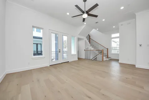 $580,000 | 929 Fisher Street, Unit F, Houston, TX 77018