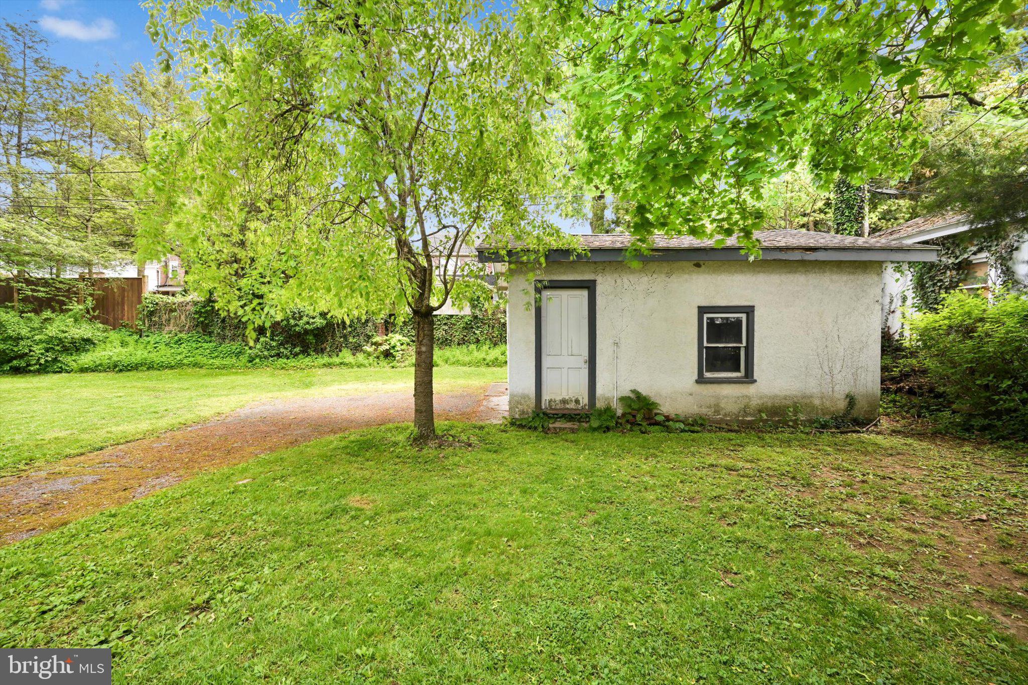 194 Walnut Street Lebanon, PA 17042 - Photo 33 of 42