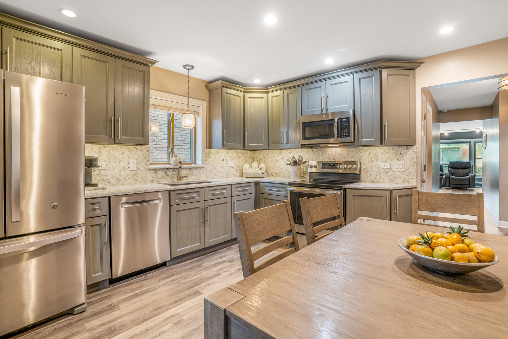 2241 South 17th Avenue North Riverside, IL 60546 - Photo 20 of 30 Gallery Image 20