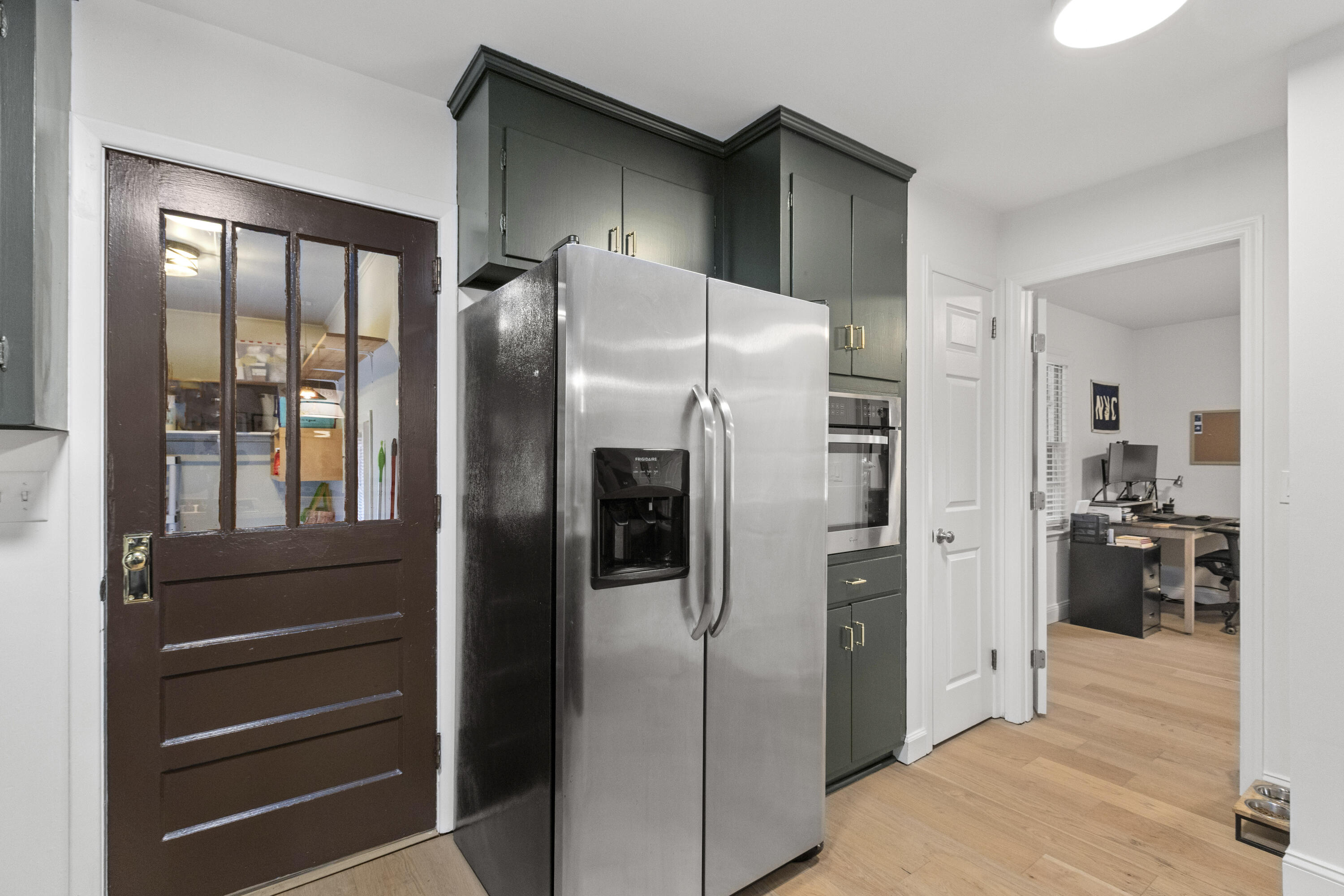 746 Longfellow Road Charleston, SC 29407 - Photo 17 of 44 Launrdry & Pantry Off Kitchen