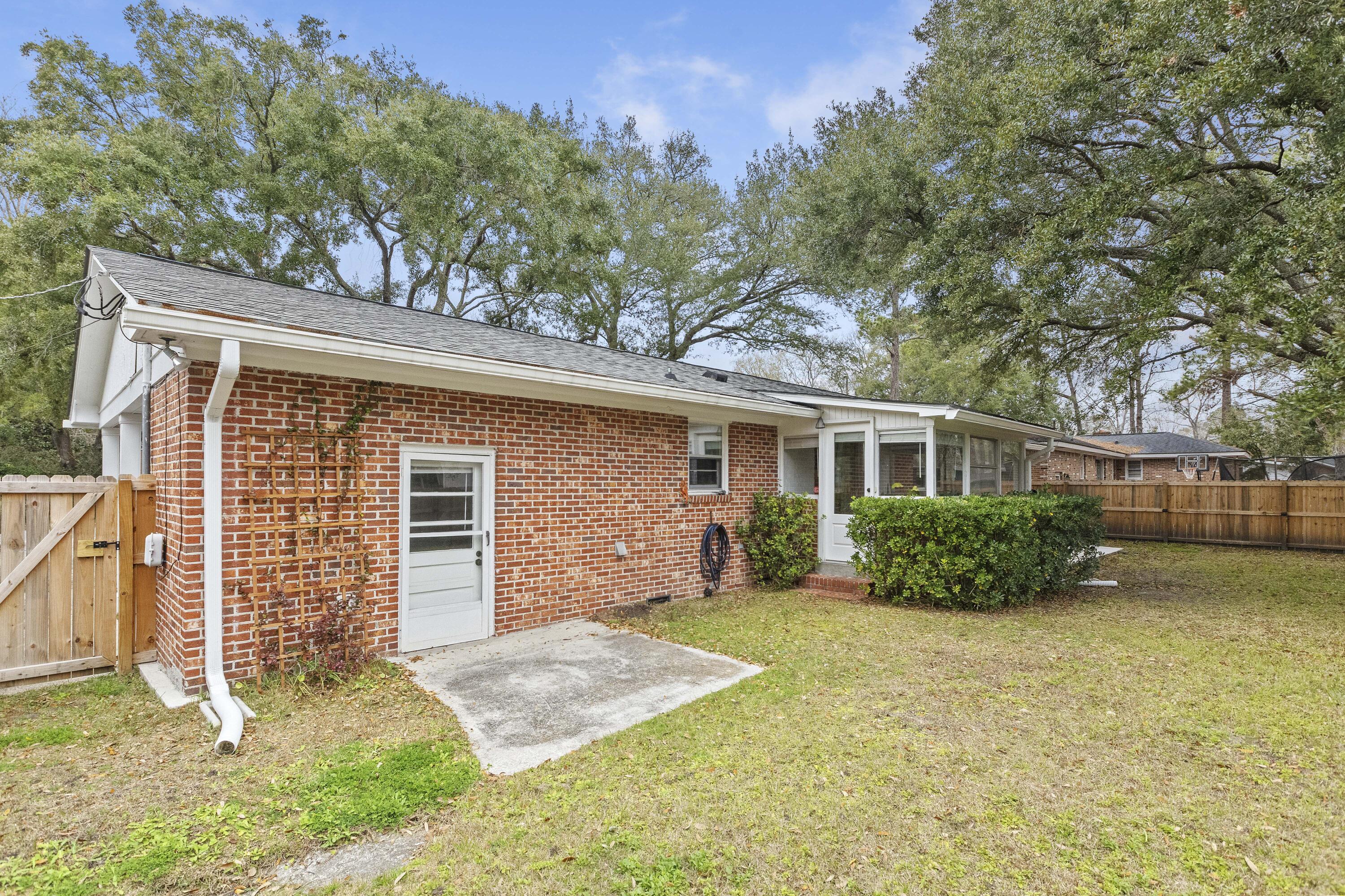 746 Longfellow Road Charleston, SC 29407 - Photo 24 of 44 Backdoor to Laundry Room
