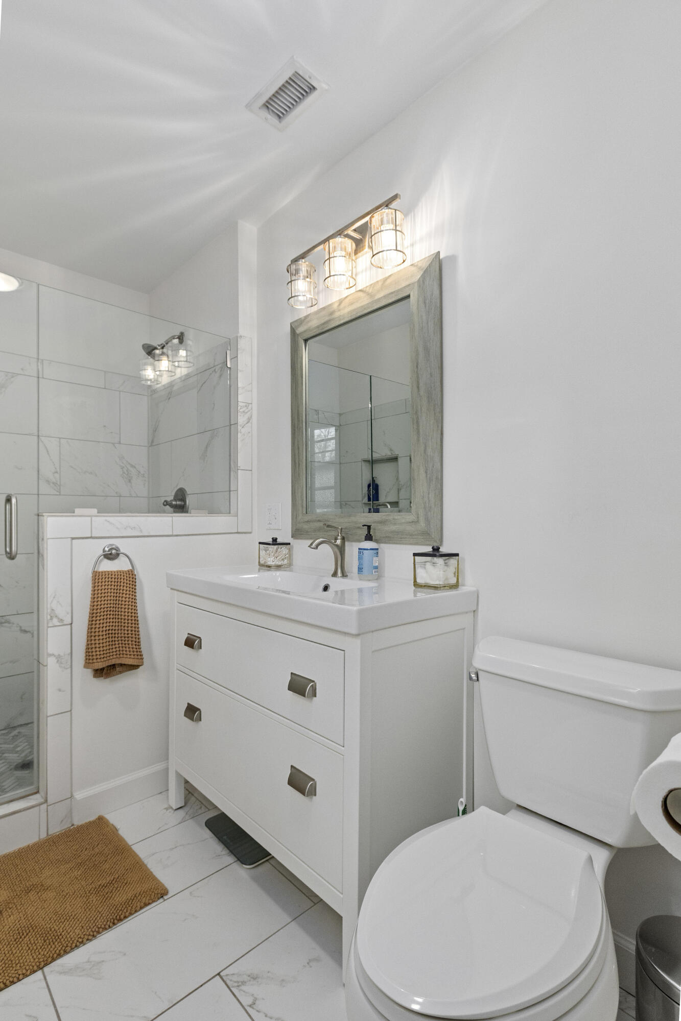 746 Longfellow Road Charleston, SC 29407 - Photo 31 of 44 Primary Bathroom