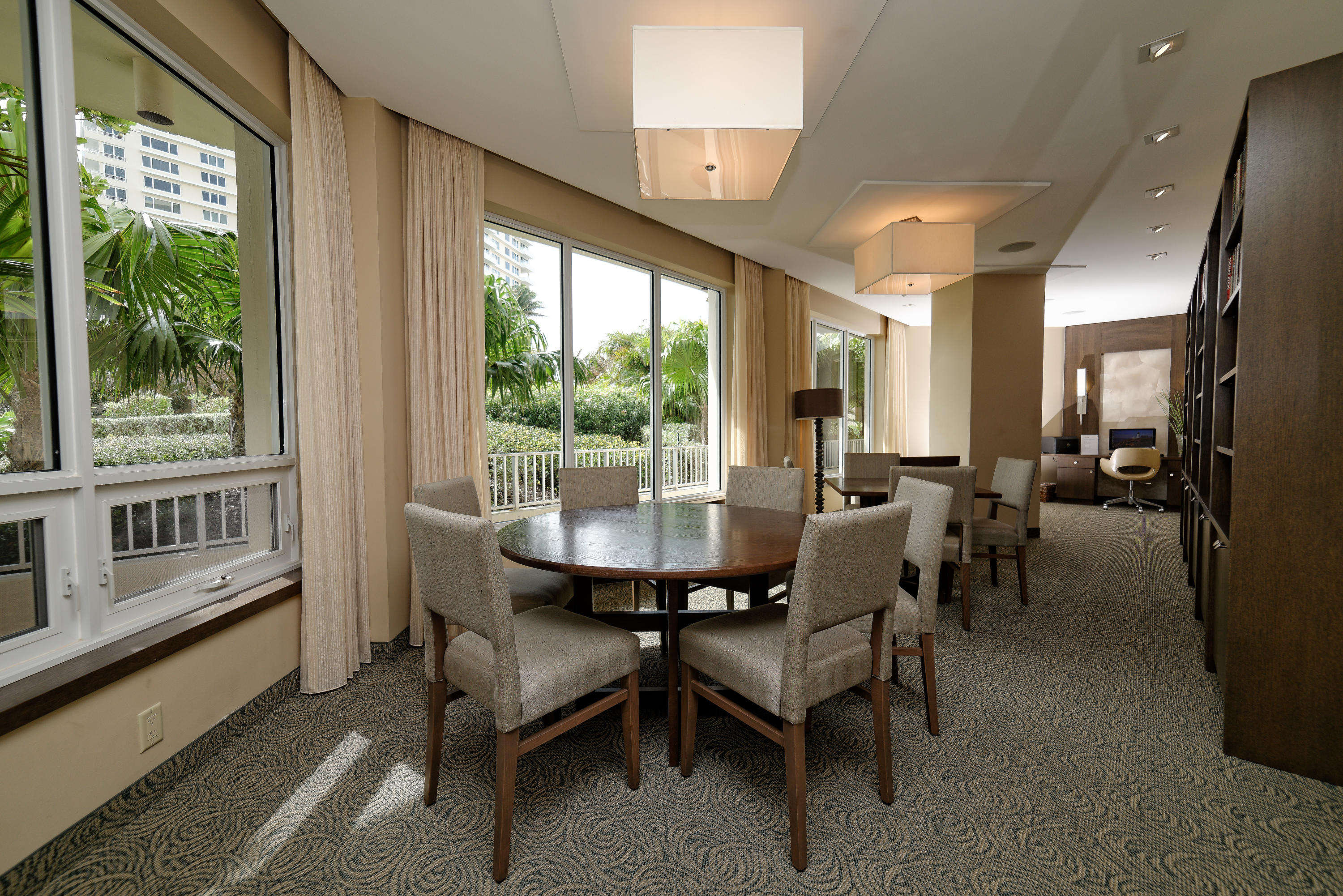 500 South Ocean Boulevard, Unit 406 Boca Raton, FL 33432 - Photo 32 of 32 LIBRARY/BUSINESS SPACE