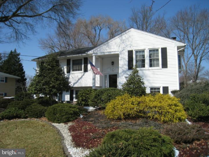 152 Parkview Road Stratford, NJ 08084 - Photo 2 of 23