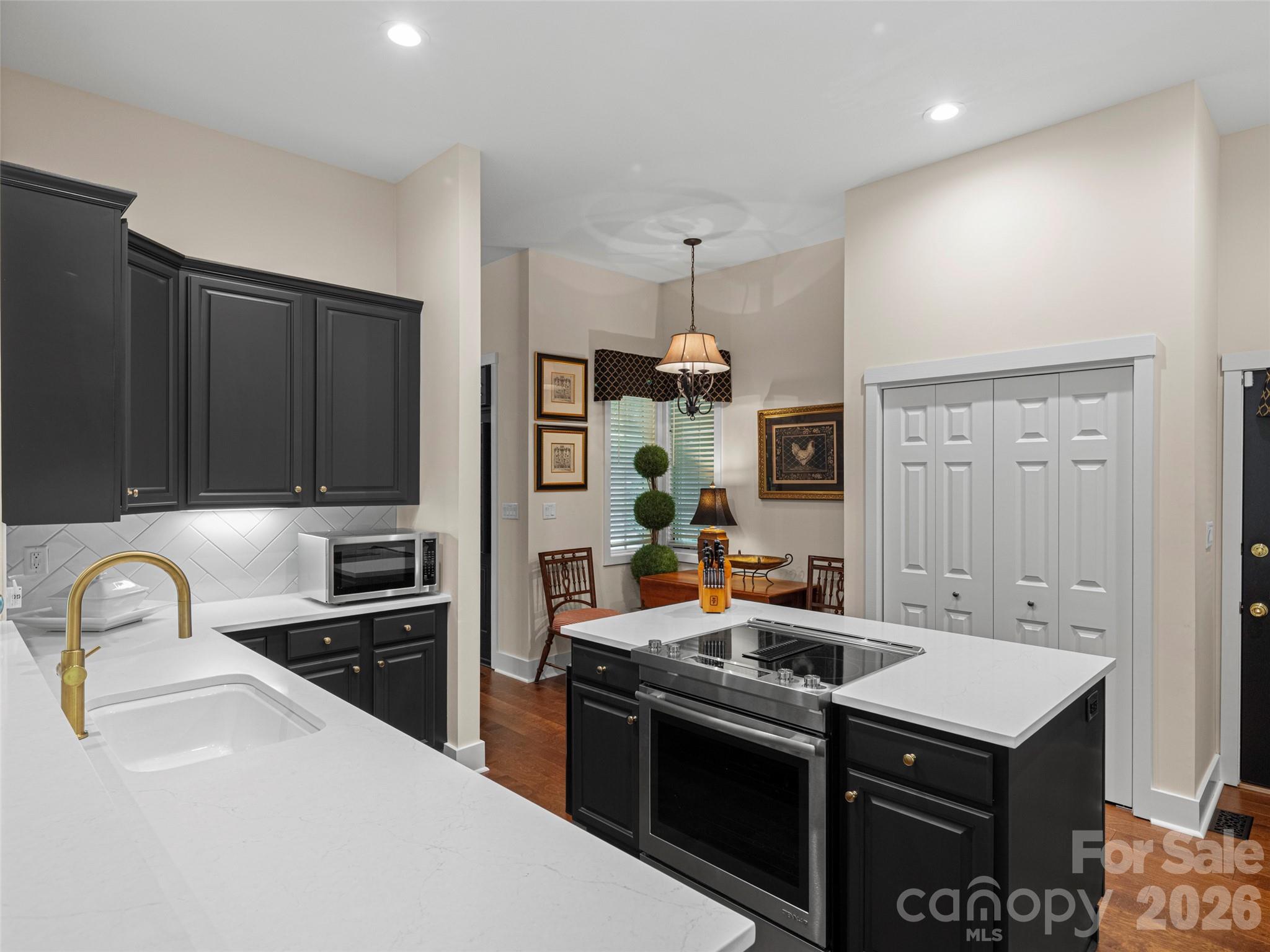108 Little Cherokee Ridge Hendersonville, NC 28739 - Photo 14 of 39 Gallery Image 14